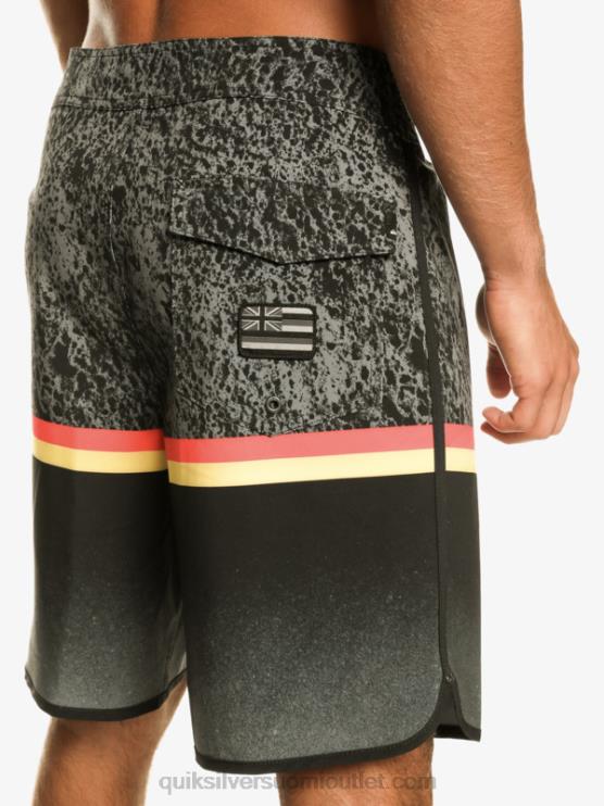 Quiksilver D6JJ1395 miehet musta Surfsilk Division scallop 19 boardshortsit