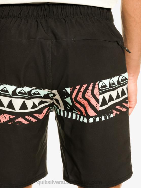 Quiksilver D6JJ829 miehet musta omni stretch 17 treenishortsit
