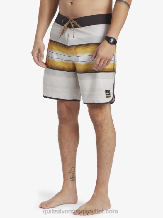 Quiksilver x Pacifico D6JJ14 miehet koivu surfsilk 18 boardshortsit