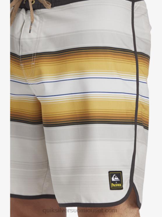 Quiksilver x Pacifico D6JJ14 miehet koivu surfsilk 18 boardshortsit
