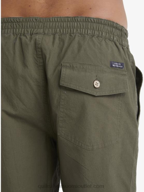 Quiksilver D6JJ1579 miehet pölyinen oliivi vesimies surffishortsejen jälkeen